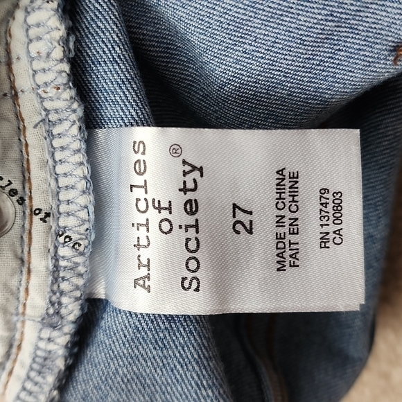 Articles of Society Mid-Rise Distressed Skinny Jeans - Picture 8 of 9